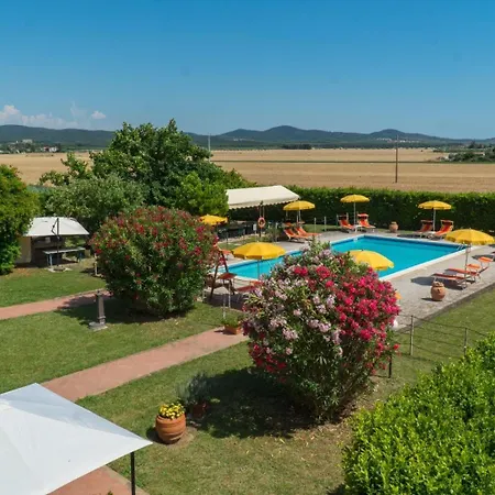 Podere Casalpiano Venturina Baratti Populonia Toscana *